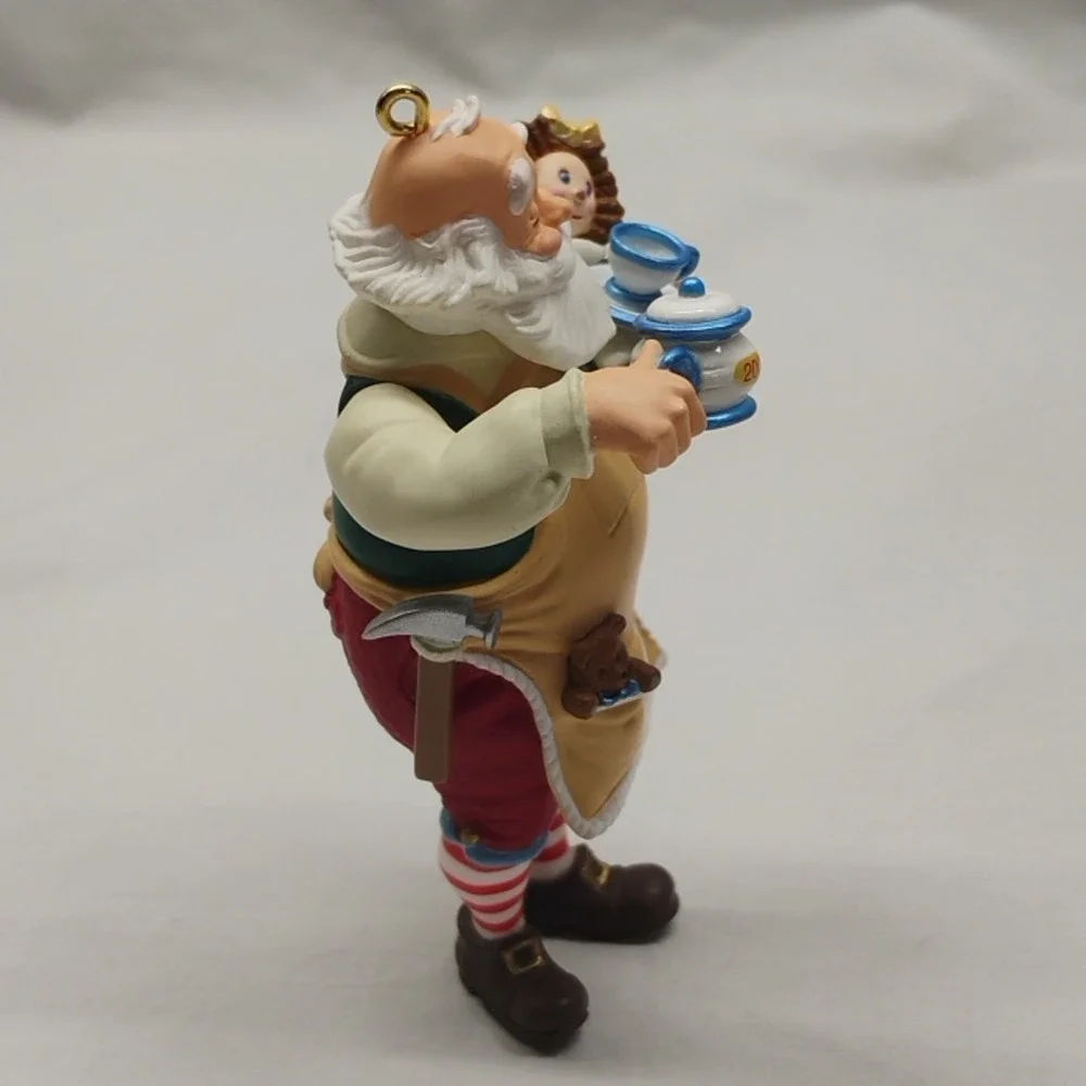 Hallmark 2001 keepsake
